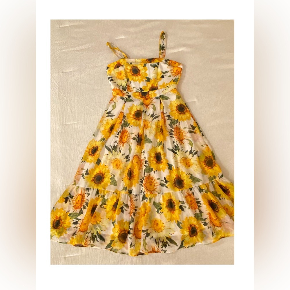 GABBY SKYE Sunflower Dress SIZE S, NWOT